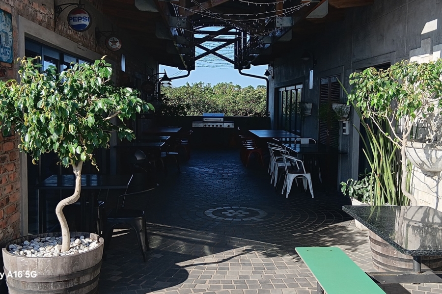 To Let commercial Property for Rent in Mzingazi Golf Estate KwaZulu-Natal