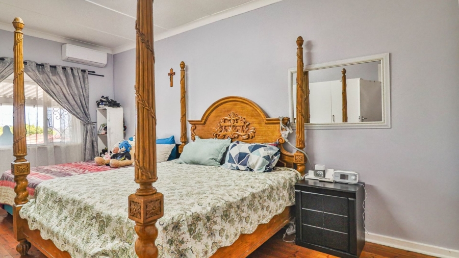 3 Bedroom Property for Sale in Bluff KwaZulu-Natal