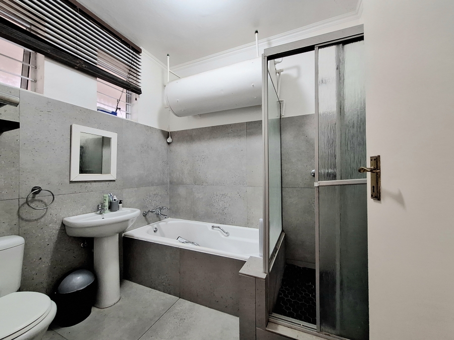 To Let 2 Bedroom Property for Rent in Overport KwaZulu-Natal