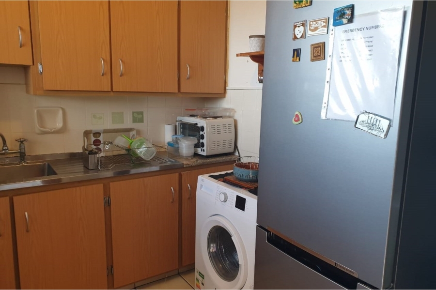 1 Bedroom Property for Sale in North Beach KwaZulu-Natal