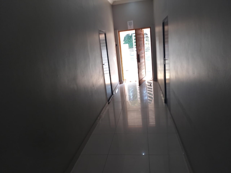 7 Bedroom Property for Sale in Glenwood KwaZulu-Natal
