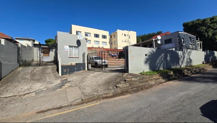 7 Bedroom Property for Sale in Glenwood KwaZulu-Natal