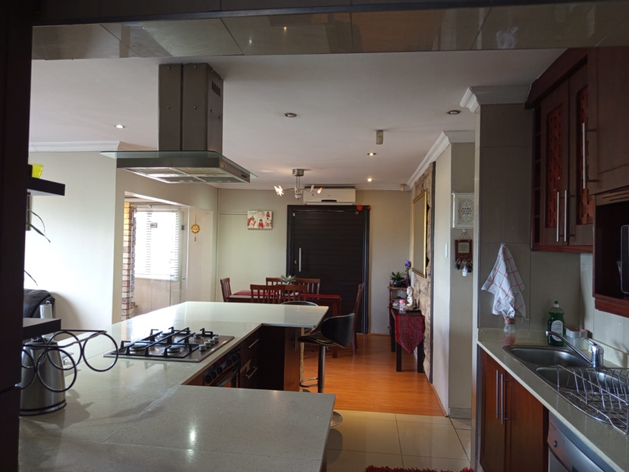 4 Bedroom Property for Sale in Woodview KwaZulu-Natal
