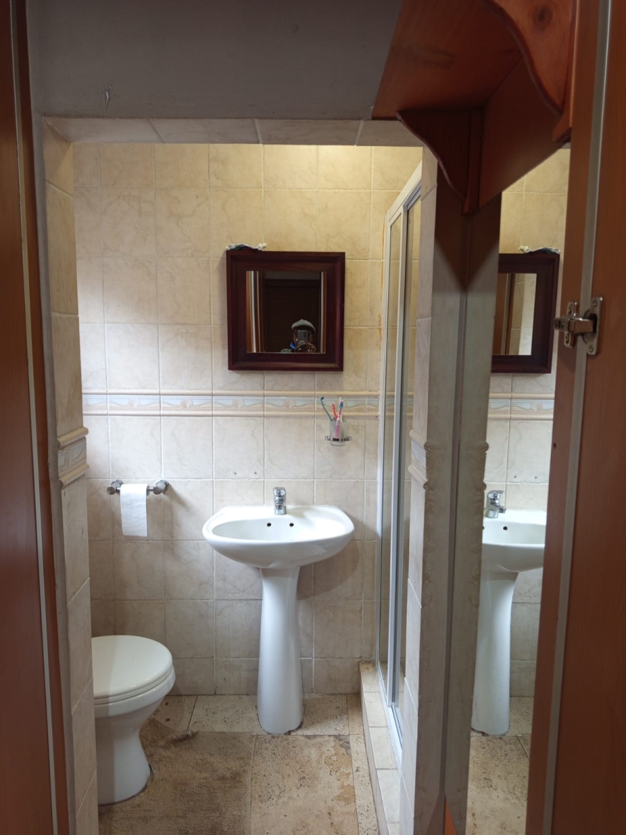 4 Bedroom Property for Sale in Woodview KwaZulu-Natal