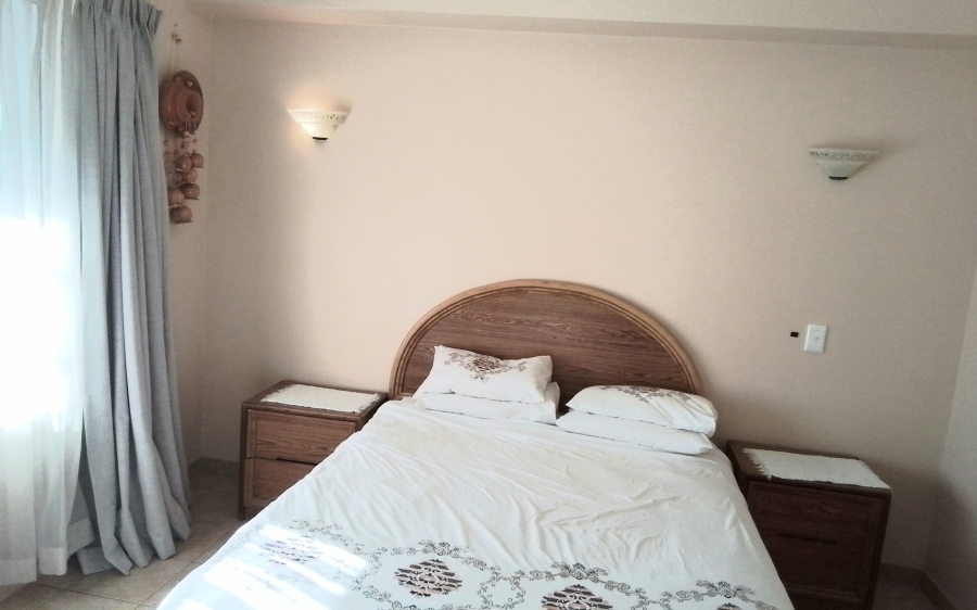 2 Bedroom Property for Sale in Margate KwaZulu-Natal
