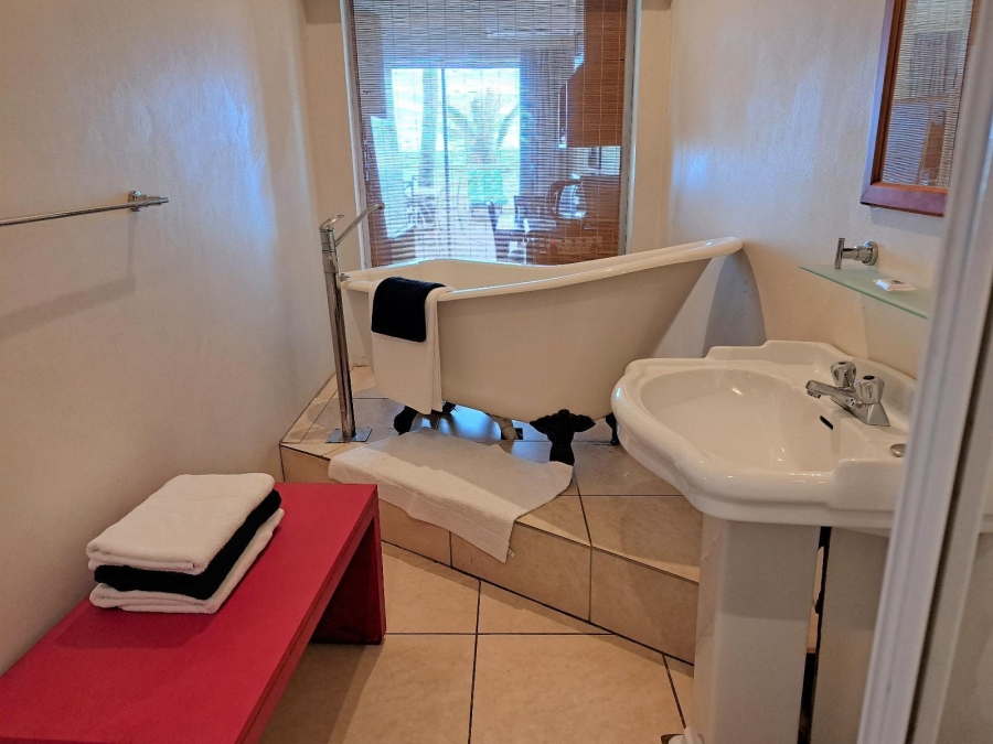 16 Bedroom Property for Sale in Glen Ashley KwaZulu-Natal