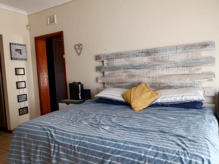 3 Bedroom Property for Sale in Scottburgh South KwaZulu-Natal