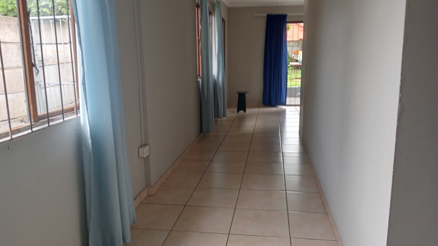 To Let 2 Bedroom Property for Rent in Arboretum KwaZulu-Natal