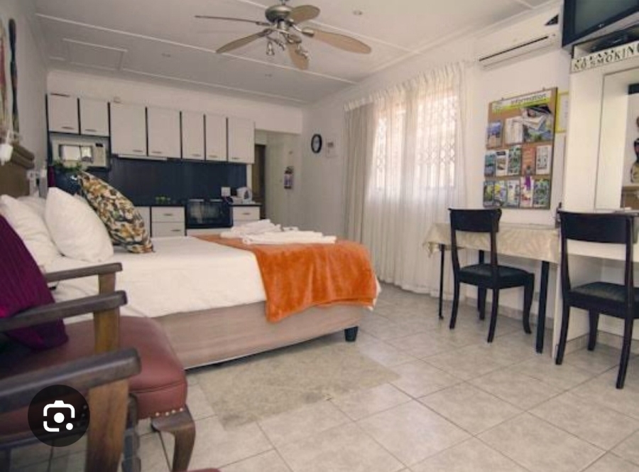 9 Bedroom Property for Sale in Ocean View KwaZulu-Natal