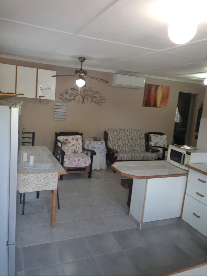 9 Bedroom Property for Sale in Ocean View KwaZulu-Natal
