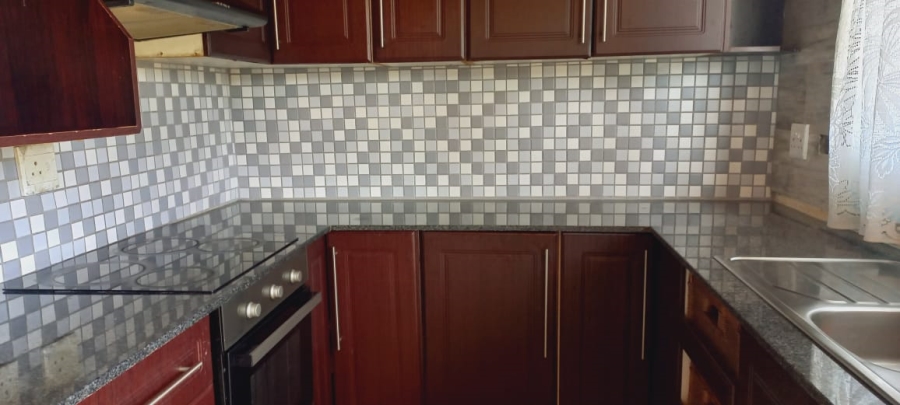 3 Bedroom Property for Sale in Esikhawini KwaZulu-Natal