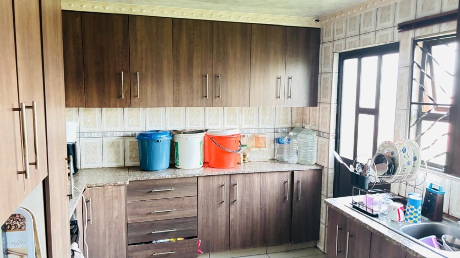 3 Bedroom Property for Sale in Esikhawini KwaZulu-Natal