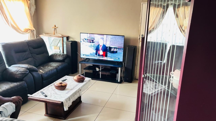 3 Bedroom Property for Sale in Esikhawini KwaZulu-Natal