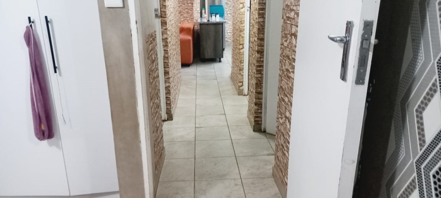 3 Bedroom Property for Sale in Ngwelezana KwaZulu-Natal