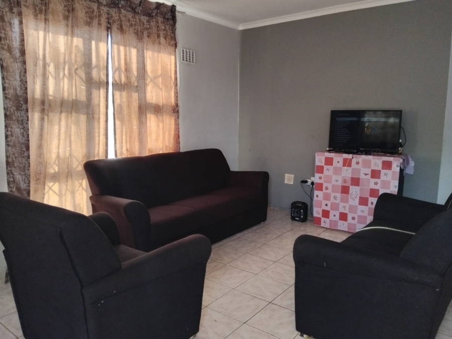 3 Bedroom Property for Sale in Esikhawini KwaZulu-Natal