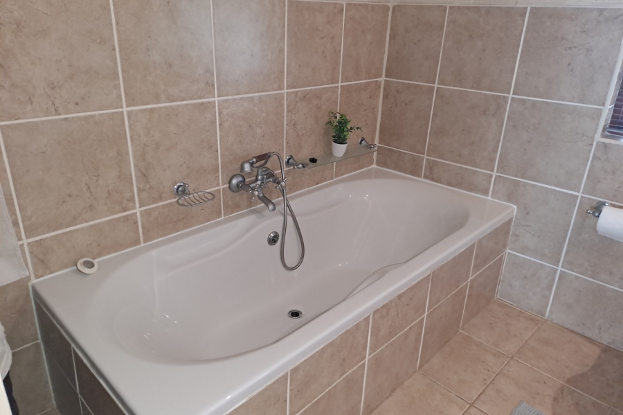 3 Bedroom Property for Sale in Palm Beach KwaZulu-Natal