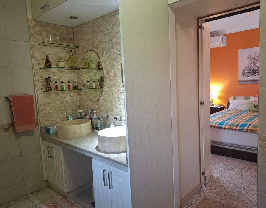 3 Bedroom Property for Sale in Glen Hills KwaZulu-Natal