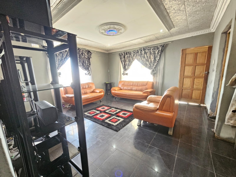 4 Bedroom Property for Sale in Klaarwater KwaZulu-Natal