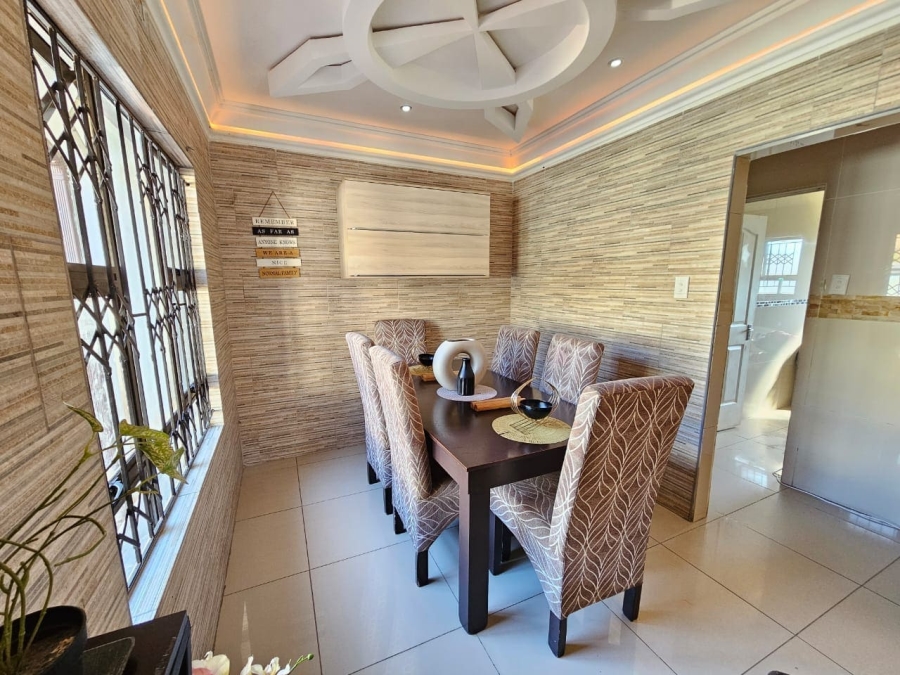 4 Bedroom Property for Sale in Klaarwater KwaZulu-Natal