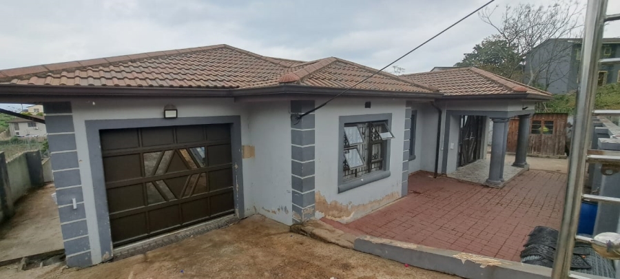 4 Bedroom Property for Sale in Klaarwater KwaZulu-Natal
