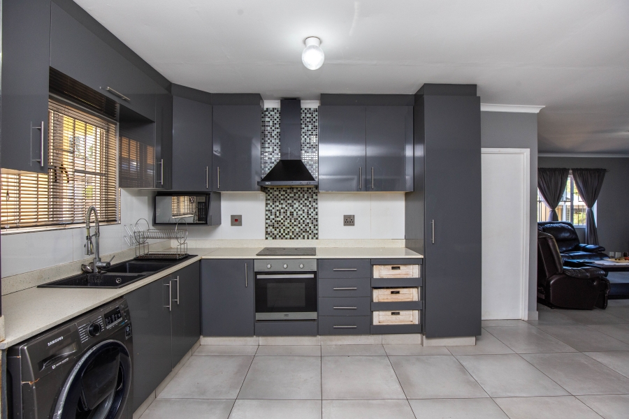 3 Bedroom Property for Sale in Sea View KwaZulu-Natal