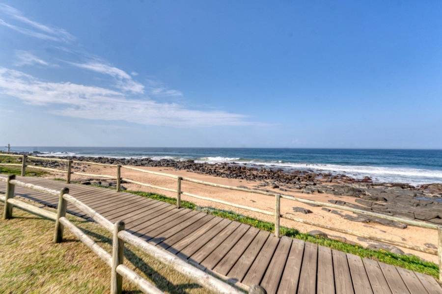 To Let 3 Bedroom Property for Rent in Compensation Beach KwaZulu-Natal