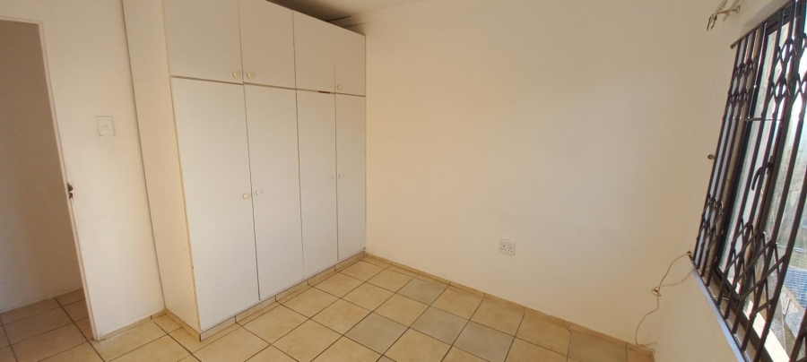 To Let 2 Bedroom Property for Rent in Silverglen KwaZulu-Natal