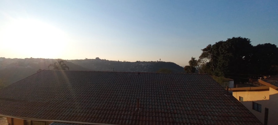 To Let 2 Bedroom Property for Rent in Silverglen KwaZulu-Natal