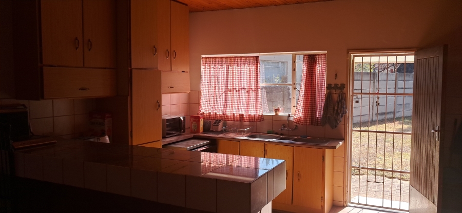 3 Bedroom Property for Sale in Pioneer Park KwaZulu-Natal