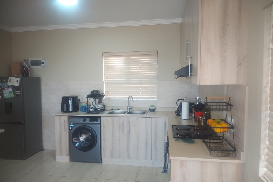 To Let 2 Bedroom Property for Rent in Sherwood KwaZulu-Natal