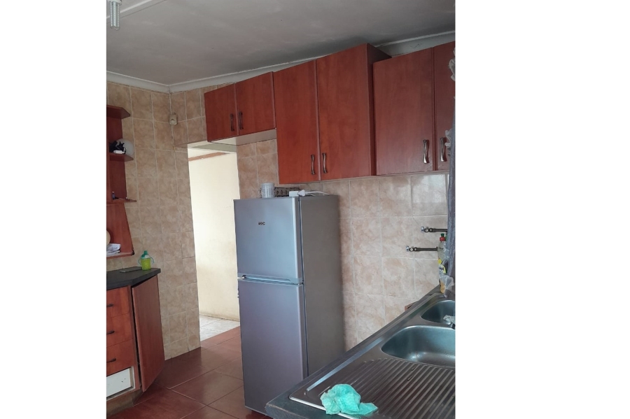 2 Bedroom Property for Sale in Umlazi J KwaZulu-Natal