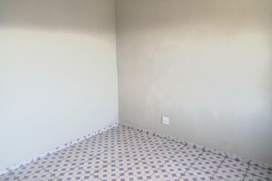 3 Bedroom Property for Sale in Kharwastan KwaZulu-Natal