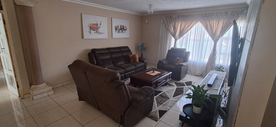 3 Bedroom Property for Sale in Ncandu Park KwaZulu-Natal