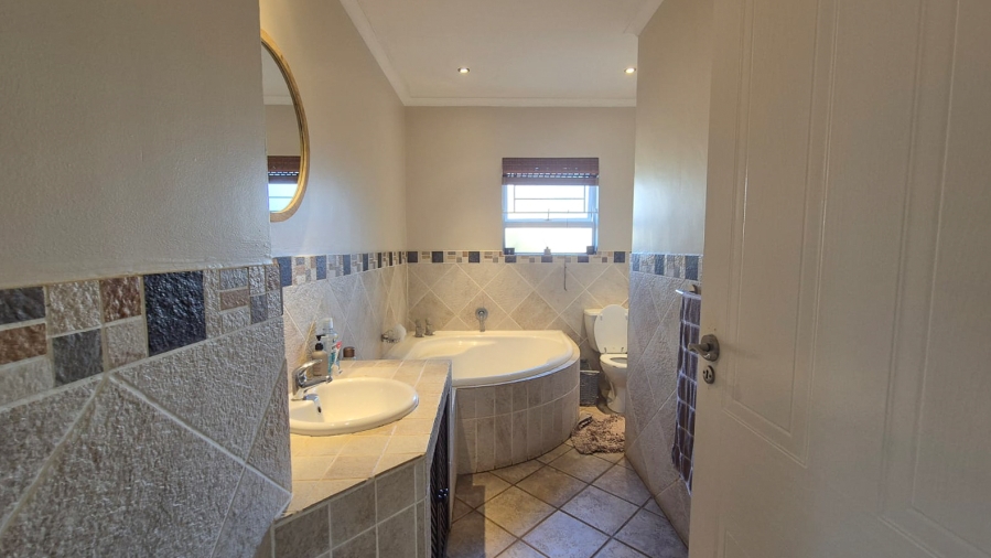 3 Bedroom Property for Sale in Seaward Estate KwaZulu-Natal