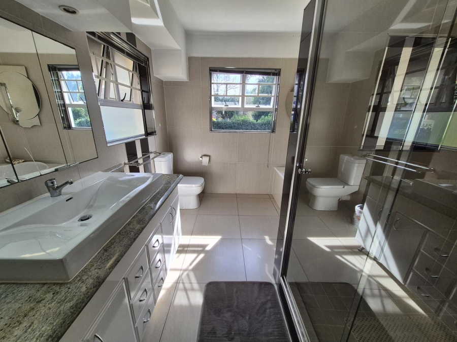 4 Bedroom Property for Sale in Clarendon KwaZulu-Natal