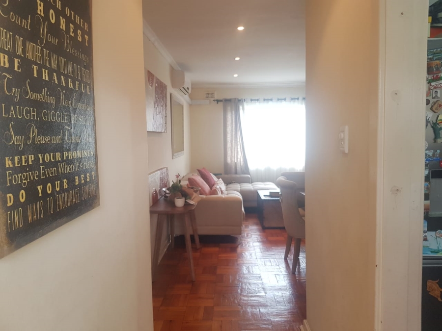 2 Bedroom Property for Sale in Glenwood KwaZulu-Natal