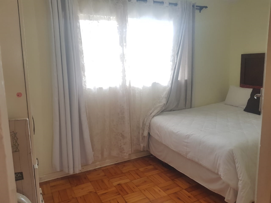 2 Bedroom Property for Sale in Glenwood KwaZulu-Natal