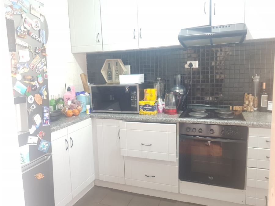 2 Bedroom Property for Sale in Glenwood KwaZulu-Natal