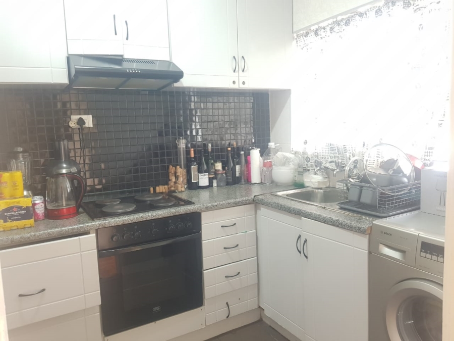 2 Bedroom Property for Sale in Glenwood KwaZulu-Natal