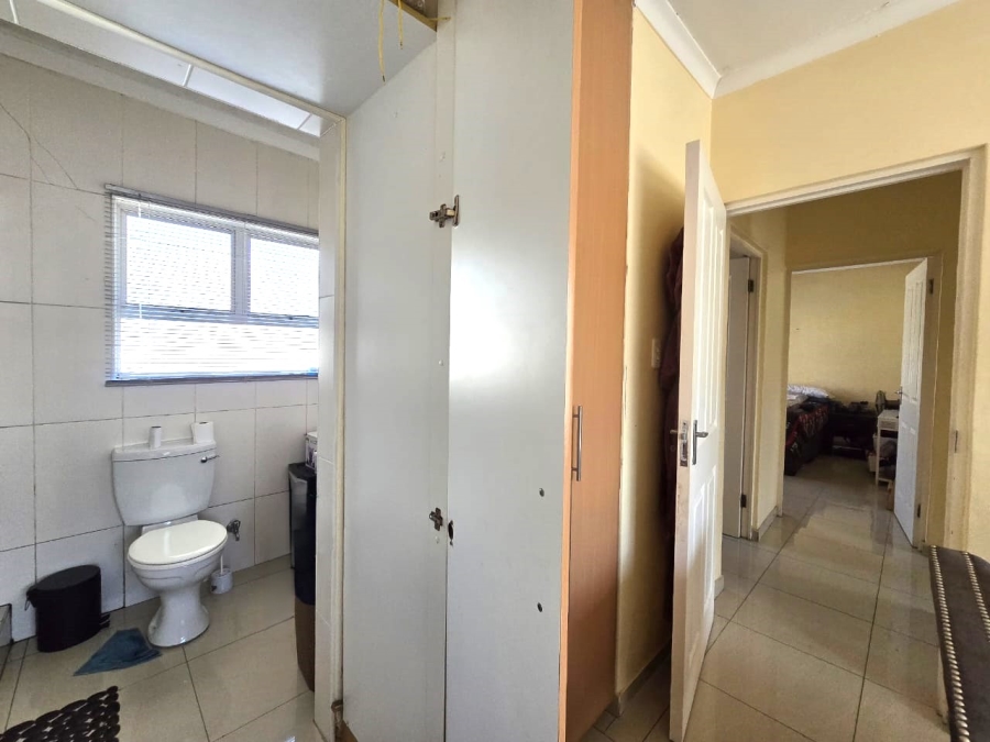 To Let 3 Bedroom Property for Rent in Avoca KwaZulu-Natal