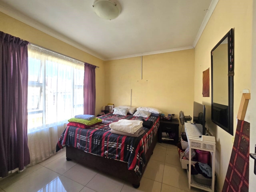 To Let 3 Bedroom Property for Rent in Avoca KwaZulu-Natal