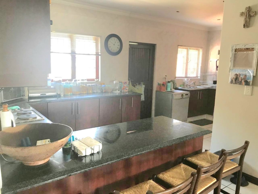 To Let 3 Bedroom Property for Rent in Shongweni KwaZulu-Natal