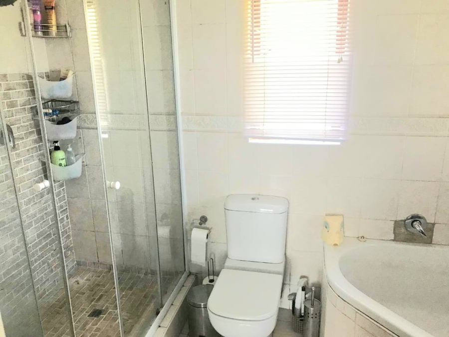 To Let 3 Bedroom Property for Rent in Shongweni KwaZulu-Natal