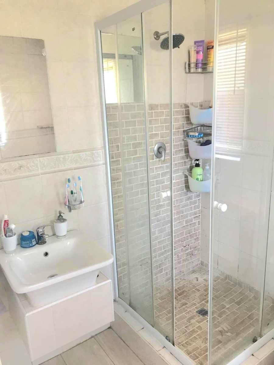 To Let 3 Bedroom Property for Rent in Shongweni KwaZulu-Natal