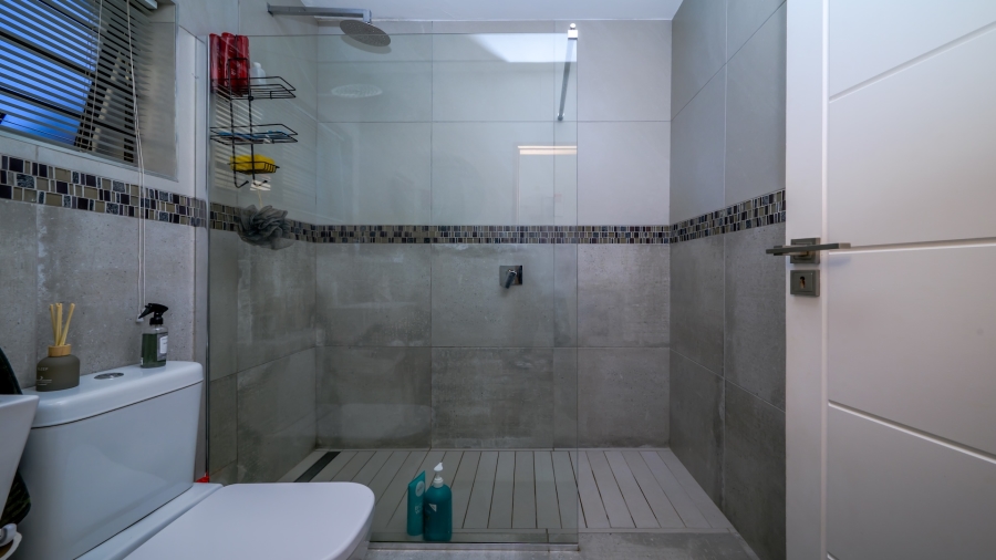 1 Bedroom Property for Sale in Ballito Central KwaZulu-Natal