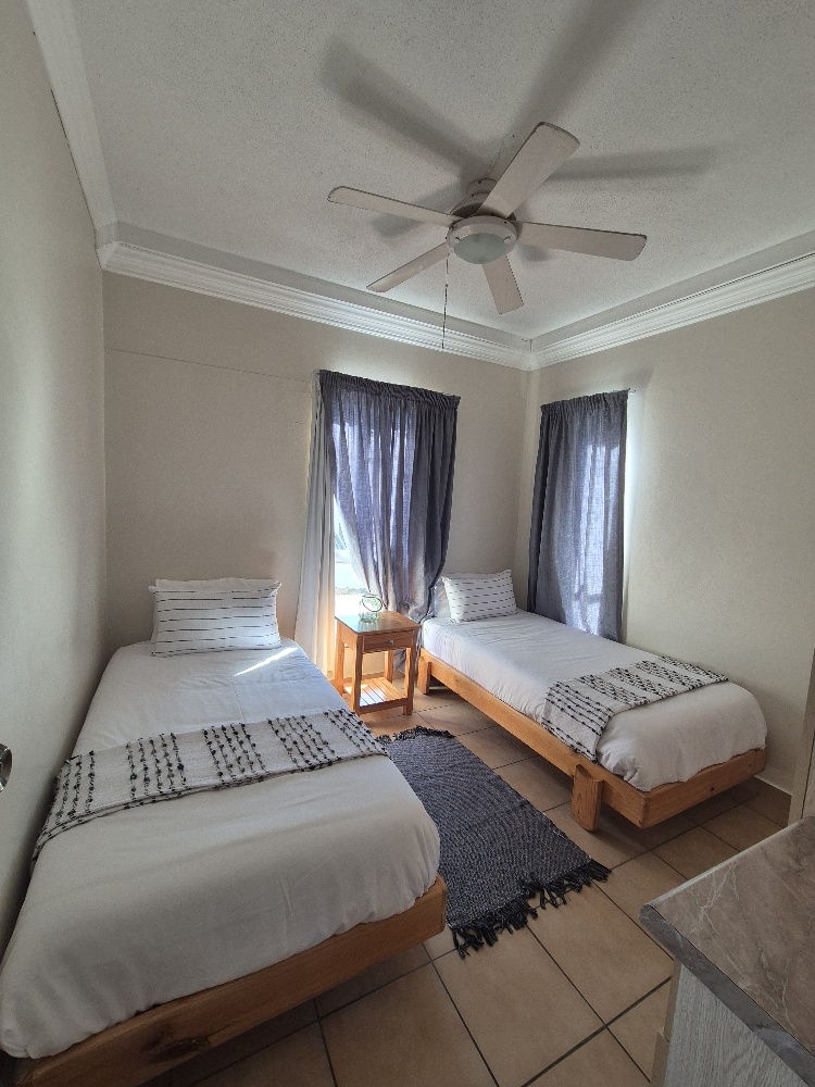 To Let 3 Bedroom Property for Rent in Beacon Rocks KwaZulu-Natal