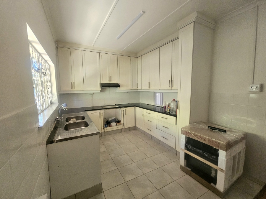 To Let 4 Bedroom Property for Rent in Northdene KwaZulu-Natal