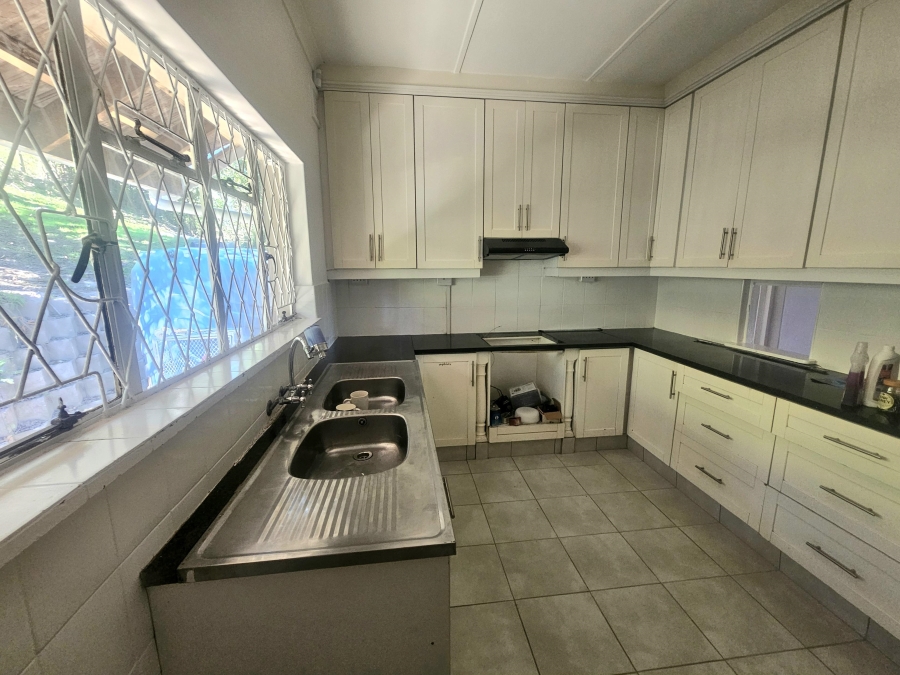 To Let 4 Bedroom Property for Rent in Northdene KwaZulu-Natal