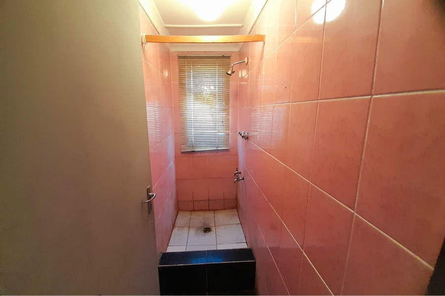 2 Bedroom Property for Sale in Trenance Manor KwaZulu-Natal