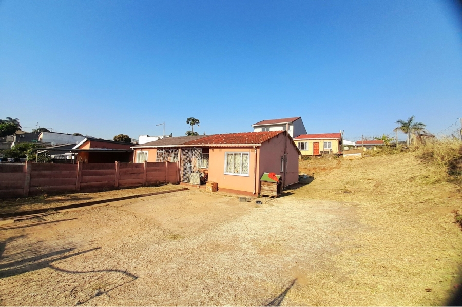 2 Bedroom Property for Sale in Trenance Manor KwaZulu-Natal